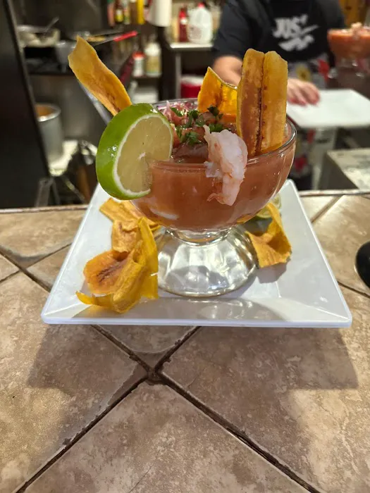 Ecuavilla’s restaurant food Picture 7