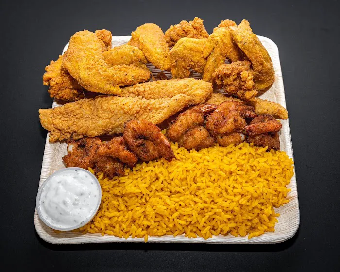 Golden Wings Fish And Chicken The Best Chicken In Town Picture 2