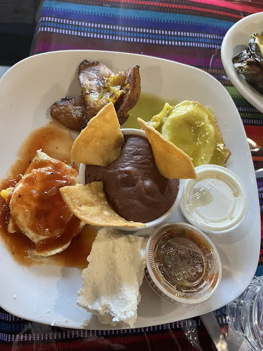 Centroamericano Restaurant Picture 3