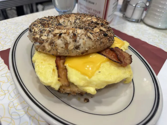 Garden State Diner Picture 3