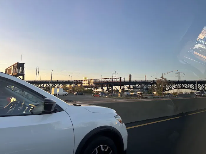 Purse Dumpling Bar Picture 5