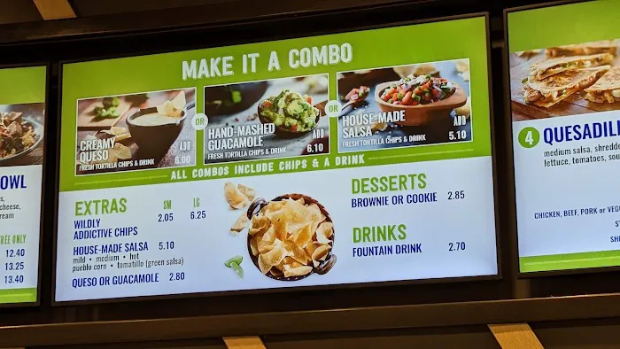 Salsarita's Fresh Mexican Grill Picture 1