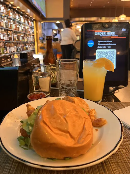 Vesper Tavern Picture 2