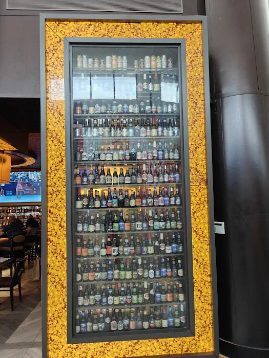 Vesper Tavern Picture 10