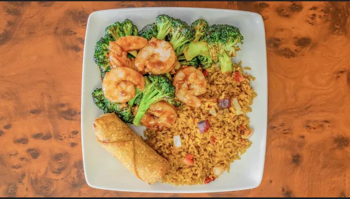 NEW Golden Dragon Restaurant Inc Picture 5