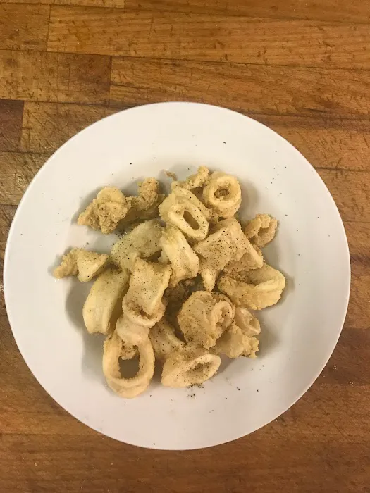 M&M Pizza Restaurant Picture 8