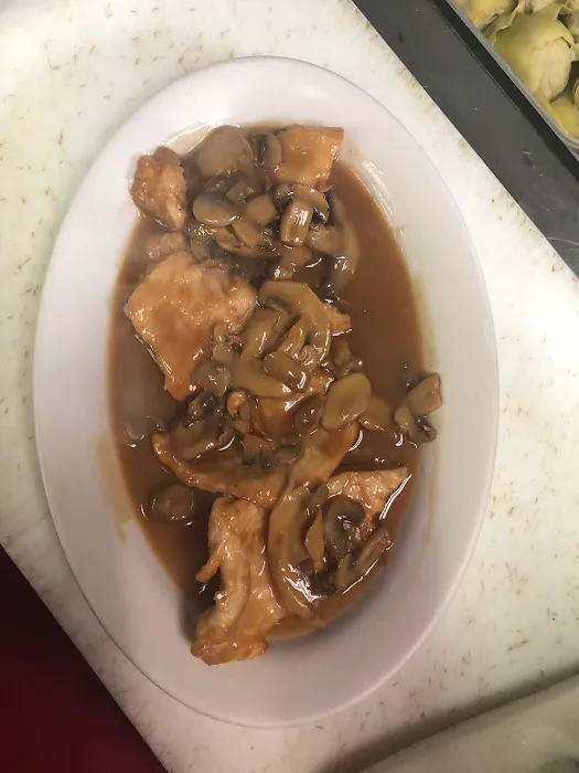 M&M Pizza Restaurant Picture 6