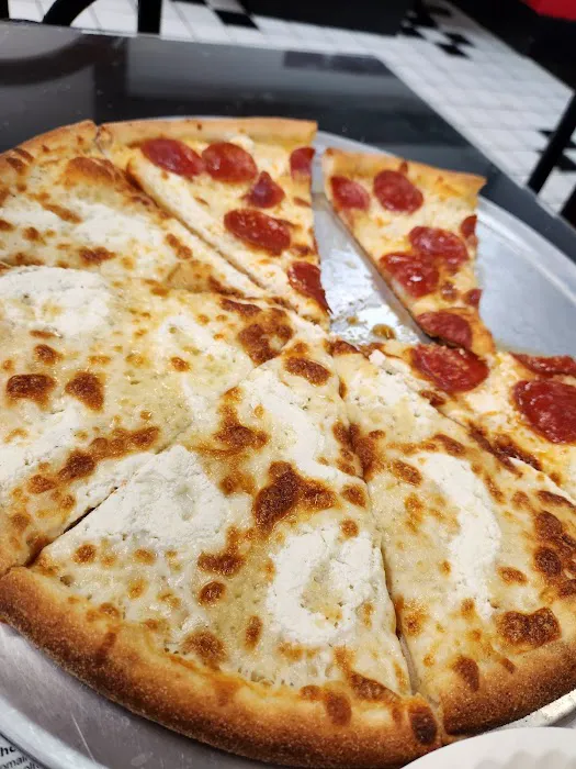 Brooklyn Pizza Union Picture 8