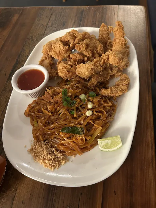 Morris Thai Cuisine Picture 9