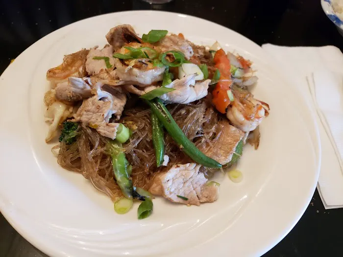 Morris Thai Cuisine Picture 3