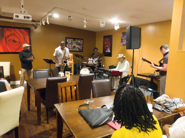 Soul Food Factory Picture 9