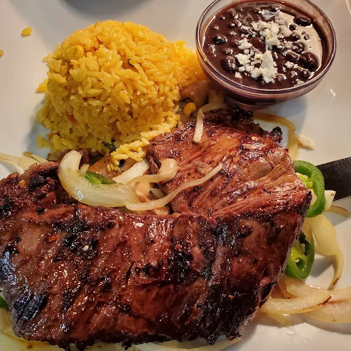 El Chingon Tex-Mex Restaurante & Bar Picture 3