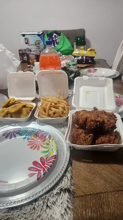 EQUIS Pica Pollo (Newark) Picture 7