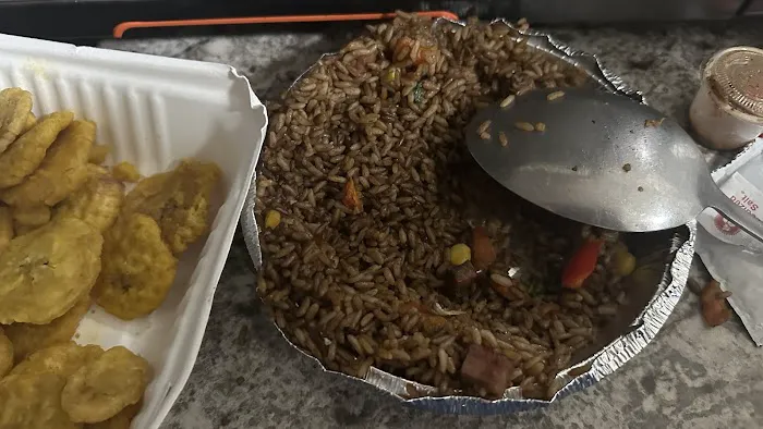 EQUIS Pica Pollo (Newark) Picture 1