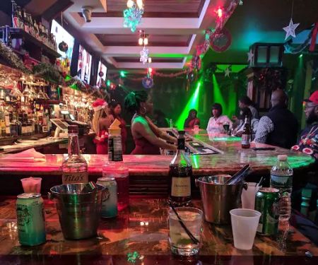 Castle Sports Bar & Restaurant