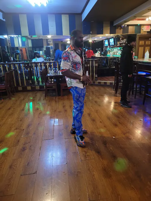 Castle Sports Bar & Restaurant Picture 10