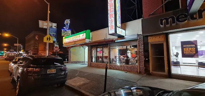 Mi Lindo Ecuador Restaurant & Fish Market Picture 1
