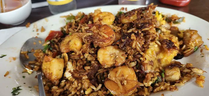 Mi Lindo Ecuador Restaurant & Fish Market Picture 2