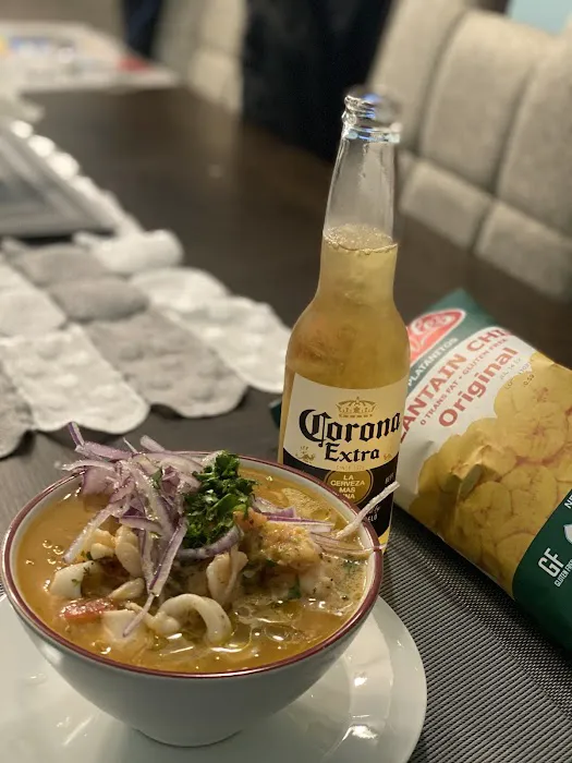 Mi Lindo Ecuador Restaurant & Fish Market Picture 6