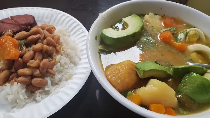 El Paisa Happy Chicken Picture 9