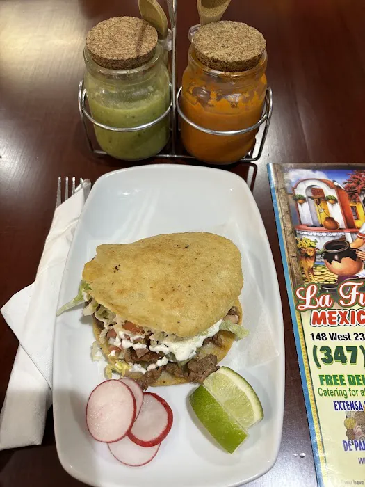 La Fuente Mexican Deli Picture 4