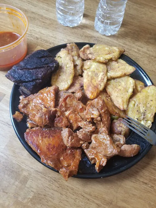 La Farandula Picture 7