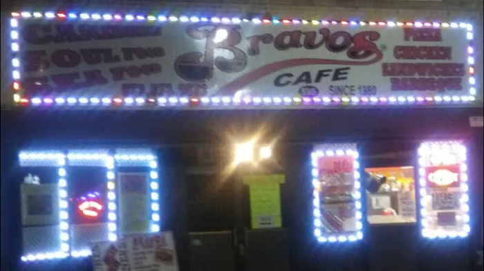 Bravos Cafe Picture 8