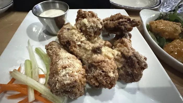 Envy Bar & Grille Picture 9