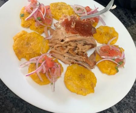 ecuasigsig restaurant and cafe