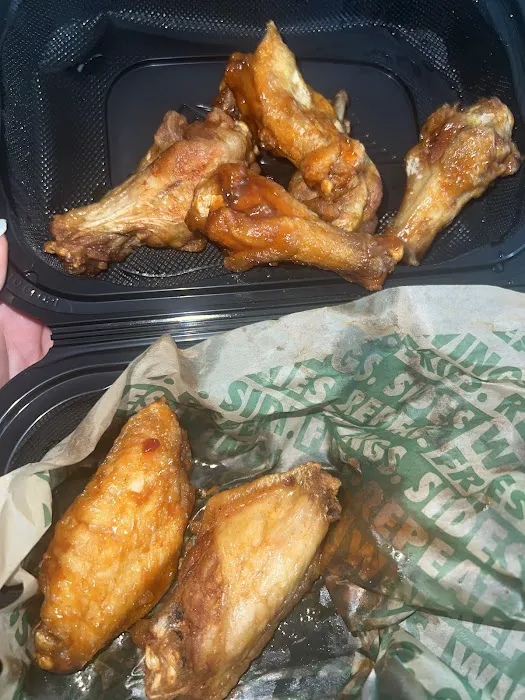 Wingstop Picture 6