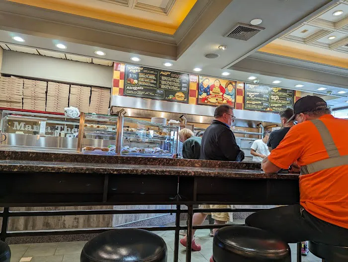 La Piazza Westbury Picture 7