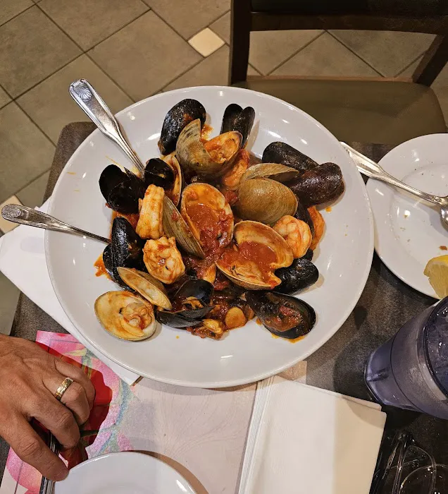 La Piazza Westbury Picture 10