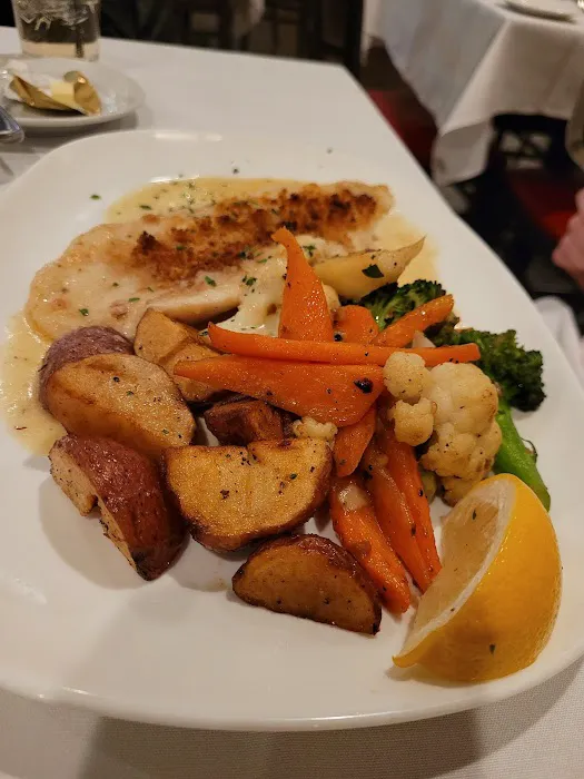 Monroe's Restaurant Picture 3