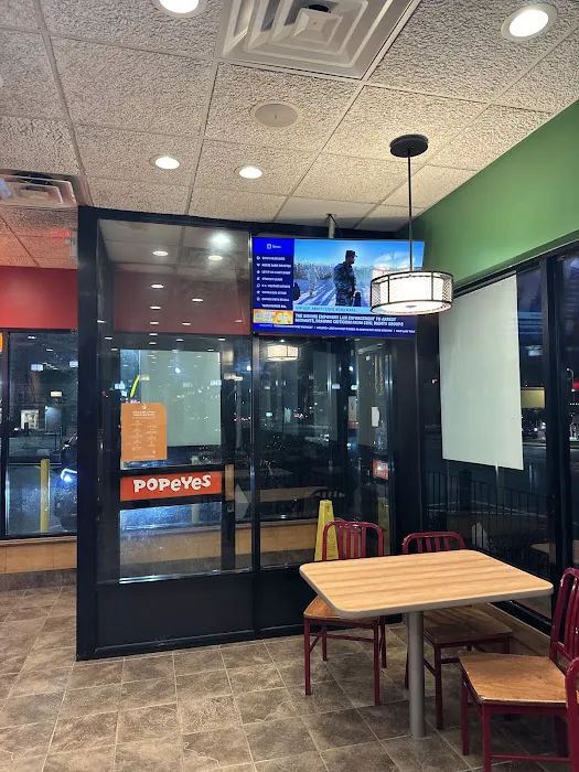 Popeyes Louisiana Kitchen Picture 9
