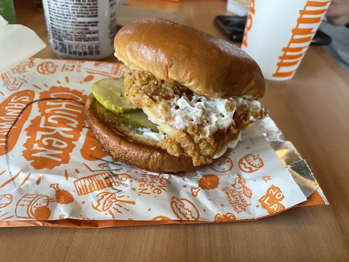 Popeyes Louisiana Kitchen Picture 1