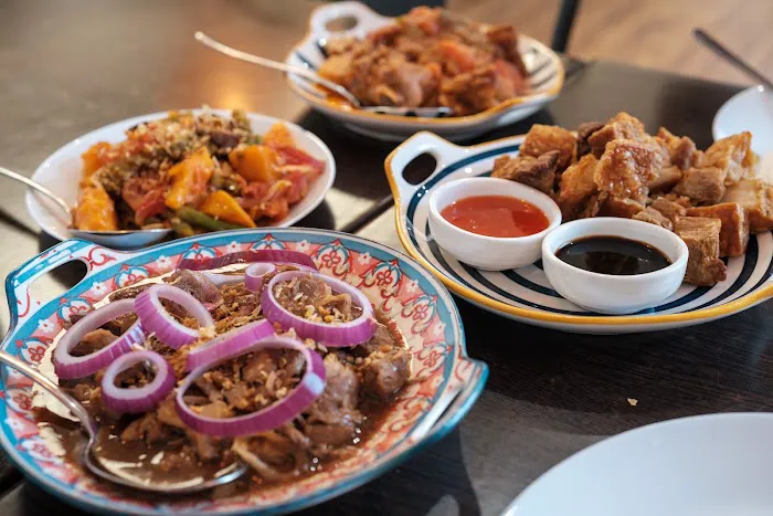 Kusinera Traditional Filipino Cuisine Picture 1