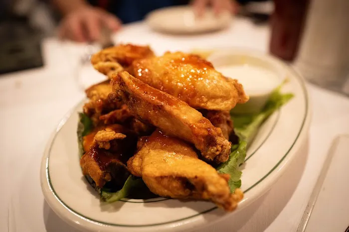 Majors Steak House Picture 1