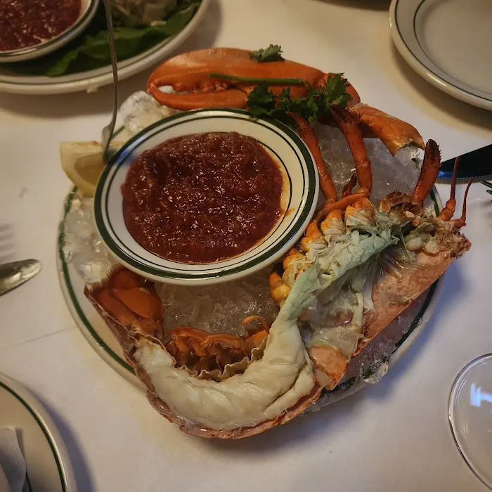 Majors Steak House Picture 10