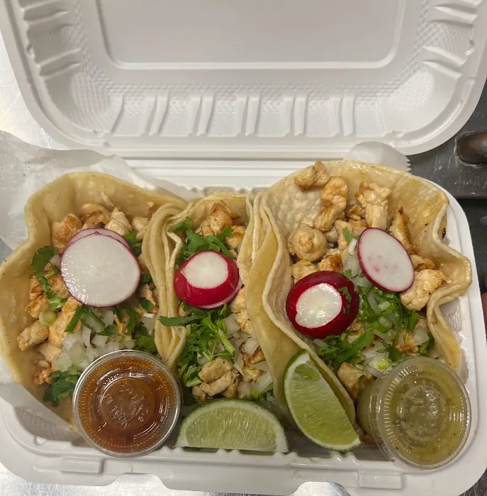 Taco & Deli Grill Picture 1