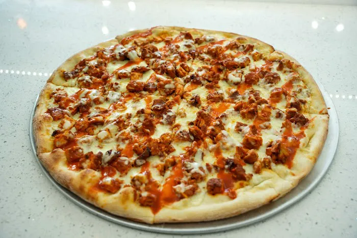 Famous Lucas Pizzeria Picture 5