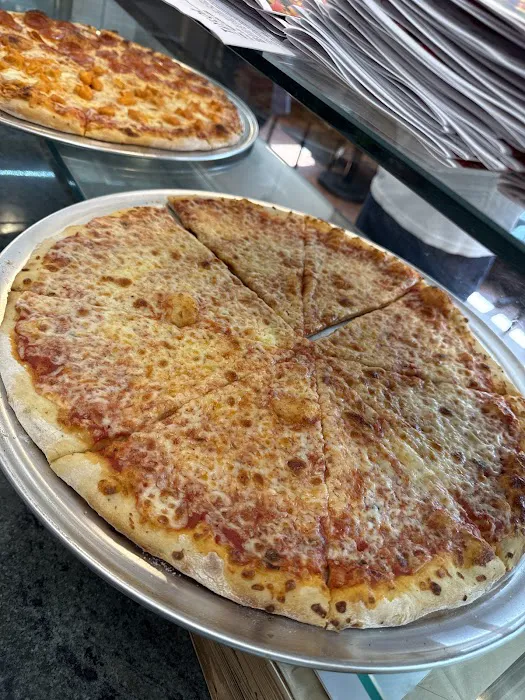 The Meadow Pizzeria Picture 5