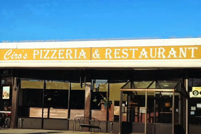 Ciro's Pizza Picture 4