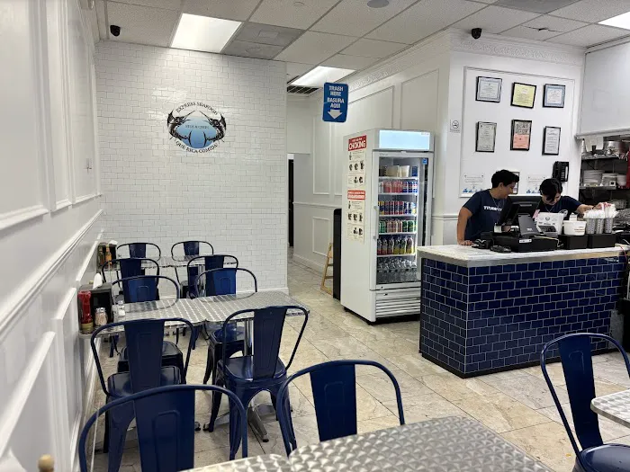 Express Seafood Que Rica Comida! Picture 2