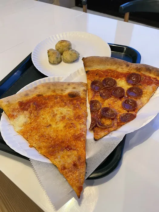 Stellina Pizza & Bar Picture 9