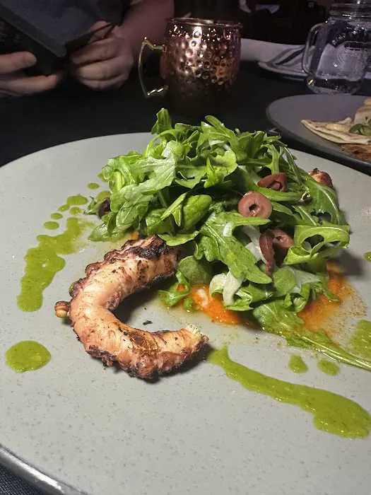 317 Main Street Picture 4