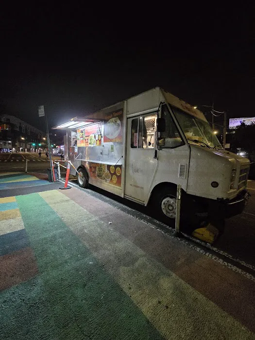 Tacos El Pinguino Picture 5