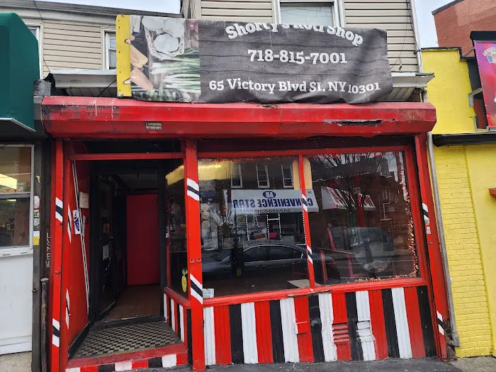 Shorty's Roti Shop Picture 9