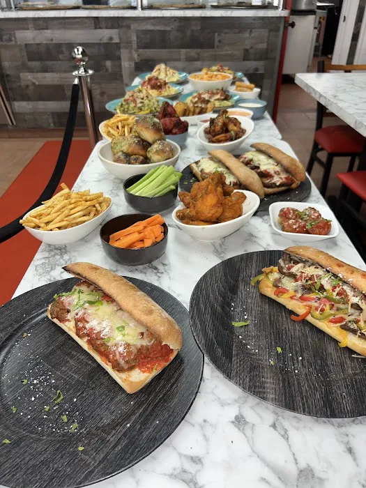 Giuliana Pizzeria Picture 7