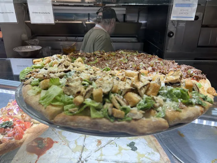 Pizza Kitchen Picture 3