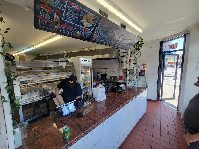 Bubba's chicken Picture 10